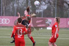 2. Fußball-Liga - Frauen - Saison 2022/2023 - FC Ingolstadt 04 - SC Freiburg II - Lea Wolski (Nr.6 - FCI Frauen) beim Kopfball - Fischer Leni schwarz Freiburg - Foto: Meyer Jürgen