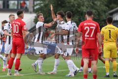 3. Liga; Toto-Pokal - VfB Forstinning - FC Ingolstadt 04; Tor Jubel Treffer 0:1 Elias Decker (4, FCI) Simon Lorenz (32, FCI) Georgios Antzoulas (6, FCI)