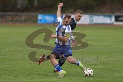 Kreisliga - Saison 2025/26- SV Karlshuld - SV Menning - Daniel Mayer weiss Karlskron  - Philip Wolfsfellner schwarz Menning  - Foto: Meyer Jürgen