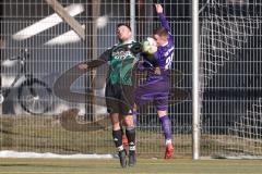 Freundschaftsspiel - Saison 2025/26- TSV Gaimersheim - VFR Neuburg - Denis Janjic (Nr.31 - TSV Gaimersheim) - Marco Bader lila Neuburg - Foto: Meyer Jürgen