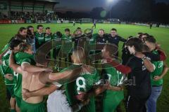 Kreisliga - Saison 2023/24 - Relegation zur BZL - FC Gerolfing - SV Aschau - Jubel nach dem Spiel - Gerolfing steigt in die BZL auf - Foto: Meyer Jürgen