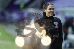 3. Liga; Erzgebirge Aue - FC Ingolstadt 04; vor dem Spiel Cheftrainerin Sabrina Wittmann (FCI)