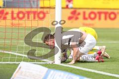 Toto-Pokal Finale; Würzburger Kickers - FC Ingolstadt 04; Tor Jubel Treffer Sebastian Grönning (11, FCI) Torwart Vincent Friedsam (WK 27)