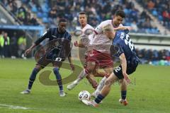 3. Liga - Saison 2025/26 - Waldhof Mannheim  -  FC Ingolstadt 04 - Carlsen Frederic Bennedsgaard (Nr.8 - FC Ingolstadt 04) - Janne Sietan (Nr.22 - Waldhof Mannheim) - Foto: Meyer Jürgen