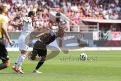 3. Liga; FC Ingolstadt 04 - TSV 1860 München; Philipp David (8 TSV) Benjamin Kanuric (8, FCI)