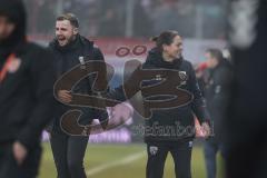 3. Liga; SSV Jahn Regensburg - FC Ingolstadt 04; Sieg Jubel Freude 0:3 Co-Trainer Fabian Reichler (FCI) Cheftrainerin Sabrina Wittmann (FCI)