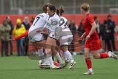 2. Bundesliga Frauen - Saison 2024/25 - FC Ingolstadt 04 Frauen - FC Bayern München - Stefanie Reischmann (Nr.24 - FCI Frauen) - Pija Reininger (Nr.21 - FCI Frauen) - Nadja Burkhard (Nr.7 - FCI Frauen) - Keitel Theresa rot München - Foto: Meyer Jürgen