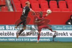 3. Liga - Saison 2025/26 - FC Ingolstadt 04 - Rot-Weiss Essen - Lucas Brumme (Nr.14 - Rot-Weiss Essen) - Yannick  Deichmann (Nr.20 - FC Ingolstadt 04) - Foto: Meyer Jürgen