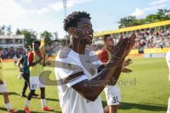 Toto-Pokal Finale; Würzburger Kickers - FC Ingolstadt 04; nach dem Spiel Sieg Jubel Freude Pokalsieg 1:2, Bryang Kayo (48, FCI)