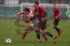 Kreisklasse - Saison 2025/26- Türk SV Ingolstadt - SC Steinberg-  - Marijan Maricic weiss Türkisch  - Tobias Schels rot Steinberg  - Foto: Meyer Jürgen