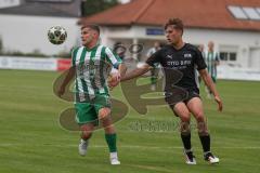 Landesliga - Saison 2025/26 - SV Manching - FC Memmingen II - Sebastian Graßl (Nr.10 - SV Manching) - Freisinger Laurenz schwarz Memmingen  - Foto: Meyer Jürgen