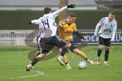 Kreisliga - Saison 2024/25- TSV Lichtenau - FC Mindelstetten - Boris Manko gelb Lichtenau - Lukas Wolfsfellner weiss Mindelstetten - Foto: Meyer Jürgen