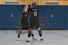 Hallenturnier MTV Ingolstadt - Saison 2025/26 - Türkisch SV Ingolstadt - SV Manching - Muhammed Tokmak schwarz Manching- Rainer Meisinger schwarz Manching mit einem Tor - jubel - schwarz Manching - Foto: Meyer Jürgen