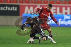 3. Liga; FC Ingolstadt 04 - SC Verl; Zweikampf Kampf um den Ball Emilio Kehrer (44, FCI) Otto Yari (28 Verl)
