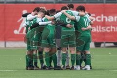 AUDI Amateuercup - Saison 2024/25 - TSV Lichtenau - FC Geisenfeld - Geisenfeld bildet einen Kreis vor dem Spiel - XXXXX - Foto: Meyer Jürgen