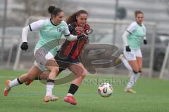 2. Bundesliga Frauen - Saison 2025/26 - FC Ingolstadt 04 Frauen - FFC Turbine Potsdam - Mara Winter (Nr.2 - FC Ingolstadt Frauen I) - Mahmoud Amani weiss Potsdam - Foto: Meyer Jürgen
