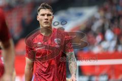 3. Liga; FC Ingolstadt 04 - SSV Jahn Regensburg; vor dem Spiel Jonas Scholz (15, FCI)