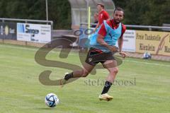 3.Liga - Saison 2023/2024 - Training in Berching - FC Ingolstadt 04 - Leon Guwara (Nr.6 - FCI) -  - Foto: Meyer Jürgen