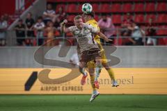 3. Liga - Saison 2026/27 - FC Ingolstadt 04 - Alemannia Aachen - Lars Lokotsch (Nr.13 - FCI) - Leonard Dylan (Nr.4 - Alemannia Aachen) - Foto: Meyer Jürgen