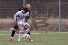 Freundschaftsspiel - Saison 2025/26 - FC Ingolstadt  II - ASV Neumarkt - Damian Coric weiss FCI - Jonas Marx schwarz Neumarkt  - Foto: Meyer Jürgen