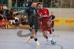 Lotto Bayern Hallencup - Vorrunde - Lindenkreuzhalle Saison 2024/25 - Türk SV Ingolstadt - FC Türk Sport Garching - Thomas Schreiner schwarz Türk Sport Garching - Aurel Kuqanaj rot Türk Ing - Foto: Meyer Jürgen