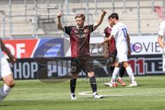 2.BL; FC Ingolstadt 04 - 1. FC Heidenheim; fordert den Ball Denis Linsmayer (23, FCI)