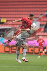 3. Liga; FC Ingolstadt 04 - Alemannia Aachen; Zweikampf Kampf um den Ball Marcel Costly (22, FCI) Yarbrough Lamar (25 AA)