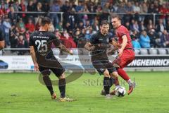 Toto Pokal; FC Sportfreunde Schwaig - FC Ingolstadt 04; Zweikampf Kampf um den Ball Jasper Maljojoki (23, FCI)