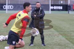 *** Bayernliga Nord - Saison 2025/26 - FC Ingolstadt 04 II - TSV Neudrossenfeld - Cheftrainer Oliver Gorgiev (FC Ingolstadt II) - XXXXX - Foto: Meyer Jürgen