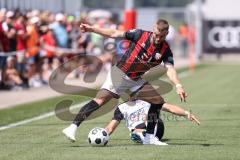 Testspiel; 3. Liga; FC Ingolstadt 04 - SSV Ulm; Yannick Deichmann (20, FCI) Zweikampf Kampf um den Ball Gaal Tom (4 ULM)