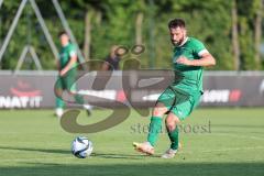 Bezirksliga - Saison 2025/26 - FC Gerolfing - TSV Ober./Unterh.stadt - Christian Träsch grün Gerolfing - XXXXX - Foto: Meyer Jürgen
