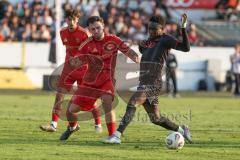 Freundschaftsspiel - Saison 2025/26 - FC Ingolstadt 04 II - Delay Sports - Jason Osei Tutu (Nr.11 - FC Ingolstadt II) - Robin Charles Traboulsi (Nr.4 - Delay Sports) - Foto: Meyer Jürgen