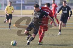 Bezirksfreundschaftsspiel - Saison 2024/25- TSV Gaimersheim - TSV Allershausen - Nico von Swiontek Brzezinski (Nr.17 - TSV Gaimersheim) - Alexander Holzmaier rot Allershausen - Foto: Meyer Jürgen