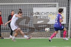 2. Bundesliga Frauen - Saison 2025/26 - FC Ingolstadt 04 Frauen - FSV Mainz - Emma Kusch (Nr.9 - FC Ingolstadt Frauen I) - Junold Emma blau Mainz - Foto: Meyer Jürgen