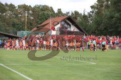 Toto Pokal - Saison 2022/2023 - SpVgg Heßdorf - FC Ingolstadt 04 - Einlaufender - Die Mannschaften betreten das Spielfeld - Foto: Meyer Jürgen