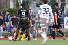 3. Liga; Testspiel; FC Ingolstadt 04 - Borussia Mönchengladbach; Torwart Marius Funk (1, FCI) hält sicher Neuhaus Florian (32 BMG) Daouda Beleme (9, FCI) Ranos Grant-Leon (28 BMG)