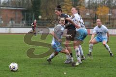 *** 2. Bundesliga Frauen - Saison 2025/26 - FC Ingolstadt 04 Frauen - VFL Bochum - Emma Kusch (Nr.9 - FC Ingolstadt Frauen I) - Haase Antonia blau Bochum - Angrick Janine links blau BochumFoto: Meyer Jürgen