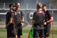 3. Liga - Saison 2026/27 - 1. Trainingseinheit mit Achim Beierlorzer - Cheftrainer Achim Beierlorzer (FCI) - Co-Trainer Nico Antonic (FCI) - Co-Trainer Markus Feldhoff (FCI) - XXXXX - Foto: Meyer Jürgen