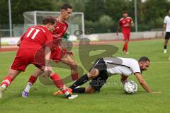 Bezirksliga - Saison 2024/25 -  Emre Arik (Nr.31 - FC Fatih) - Uros Mijovic rot Attaching - Maximilian Tessner #11 rot Attaching - Foto: Meyer Jürgen