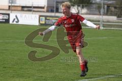 Kreisliga- Saison 2024/25- TSV Etting - TSV Altmannstein- Thomas Riegelsberger rot Altmannstein mit dem 0:1 Führungstreffer  - jubel - Foto: Meyer Jürgen