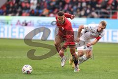 3. Liga; FC Ingolstadt 04 - TSG Hoffenheim II; Marcel Costly (22, FCI) Lässig Valentin (6 TSG) Zweikampf Kampf um den Ball