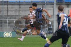 3. Liga - Saison 2025/26 - Waldhof Mannheim  -  FC Ingolstadt 04 - Marcel Costly (Nr.22 - FC Ingolstadt 04) - Samuel Abifade (Nr.17 - Waldhof Mannheim) - XXXXX - Foto: Meyer Jürgen