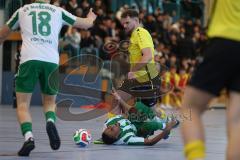 Lotto Bayern Hallencup - Saison 2024/25 - SV Manching - FC Hitzhofen/Oberzell- Romeo Öxler grün Manching - Christoph Thomas gelb Hitzhofen - Foto: Meyer Jürgen