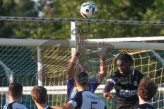 Bezirksliga - Saison 2025/26 - TSV Ober./Unterhaunstadt - VFR Garching - Torwart Ali Cakmakci (Nr.1 - TSV Ober-/Unterh.stadt) - Gottfried Agbavon schwarz Garching - Foto: Meyer Jürgen