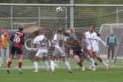 DFB Pokal - Frauen - Saison 2025/26 - FC Ingolstadt 04 Frauen - 1. FC Nürnberg - Torwart Anna-Lena Daum (Nr.22 - FC Ingolstadt Frauen I) - Lein Nastassja rot Nürnberg - Foto: Meyer Jürgen