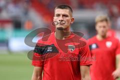 3. Liga; FC Ingolstadt 04 - SV Waldhof Mannheim; vor dem Spiel Mladen Cvjetinovic (19, FCI)