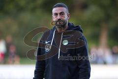 Landesliga - Saison 2024/25 - SV Manching - FSV Pfaffenhofen - Trainer Serkan Demir (SV Manching) vor dem Spiel - XXXXX - Foto: Meyer Jürgen