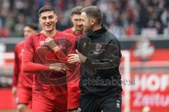 3. Liga; FC Ingolstadt 04 - Alemannia Aachen; vor dem Spiel Emre Gül (5, FCI) Co-Trainer Fabian Reichler (FCI)