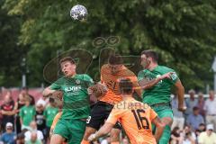 Toto-Pokal; SV Manching - FC Ingolstadt 04; Mladen Cvjetinovic (19, FCI) Zweikampf Kampf um den Ball Kopfball rechts Marcel Posselt (19 SVM)