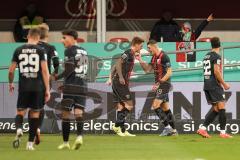 3. Liga; FC Ingolstadt 04 - VfL Osnabrück; Tor Jubel Treffer Sebastian Grönning (11, FCI) mit Mladen Cvjetinovic (19, FCI) Marcel Costly (22, FCI) Deniz Zeitler (38, FCI) David Kopacz (29, FCI)